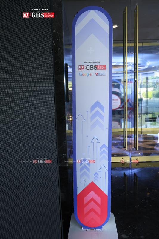 Eww_Paneer's tweet image. Thriving in the modern business era demands adaptability, innovation, and a willingness to challenge the status quo. The future belongs to the bold.

#ScriptingATomorrow