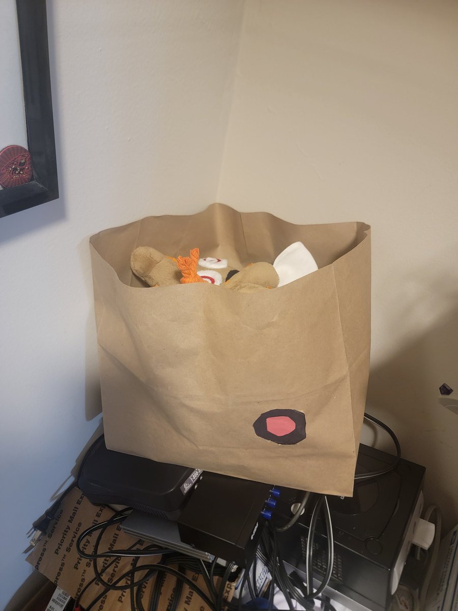 Oh so this is just a thing all Faust cosplayers do huh