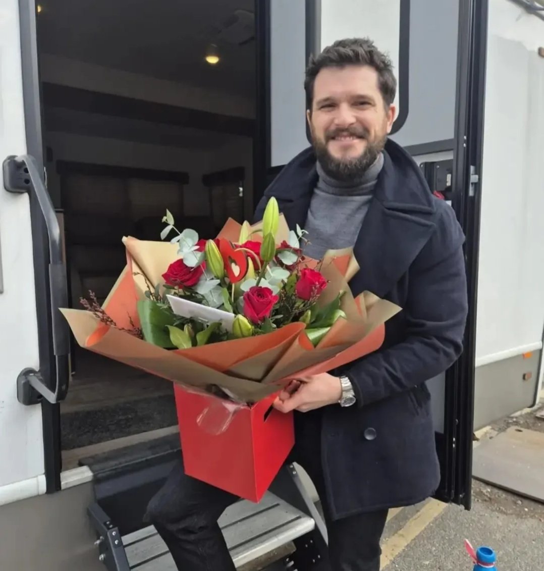 Kit Harington Daily 🐺 tweet media