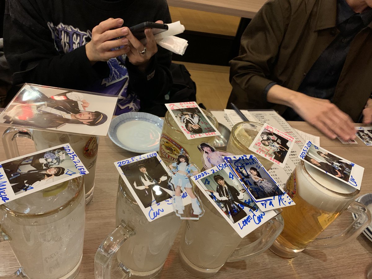 goe39_wimper's tweet image. こんちゃん生誕打ち上げ🍻
君はヒーローになれるっ🦸‍♀️

＃雪谷こん
#idol_program