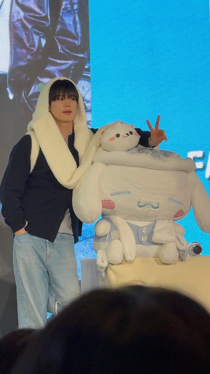 O9aamdjd's tweet photo. 강하띠 진짜진짜진짜 귀엽다 ૮ .  ̫ . ა🤍

https://t.co/yXx03L2hg7 https://t.co/LUrhhRgcef