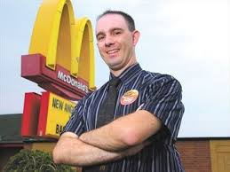 seeing your resumes roll in to mcdonalds when i crashed out years ago and am manager now