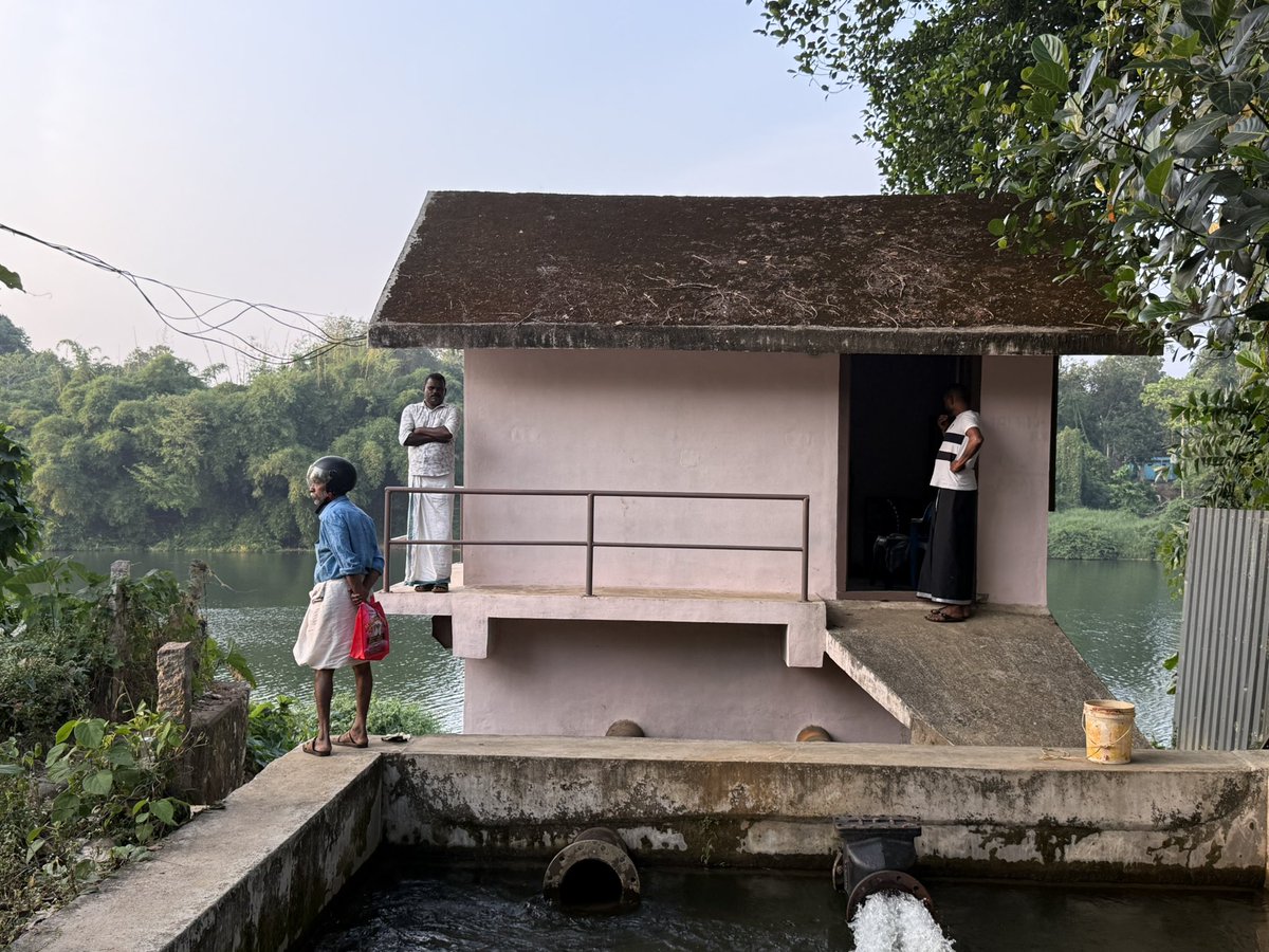 It’s our tenth day on the Road with King of the Road….Wim Wenders we leave today from Kerala with stories and memories on our way to Kolkatta….