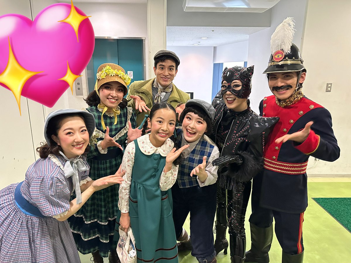 Mei0428Smile's tweet photo. #チキチキバンバン ✨
福岡初日ありがとうございました!!

そしてジェミマ役のみれい千秋楽でした🥹
おめでとう✨
最後までしっかりコメントしていてさすがだった🥹🤍
またいつか共演しようねーー🌼

さあ17:30からはみらんジェミマです😊
残り2回。大切に！🫶 https://t.co/dq4SkMHPJC