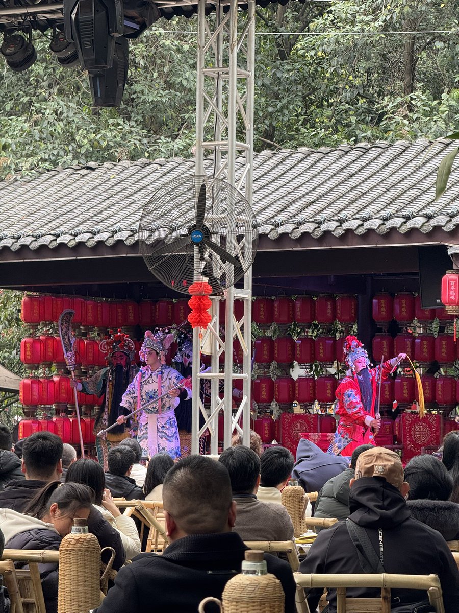 乱弹琴 tweet media