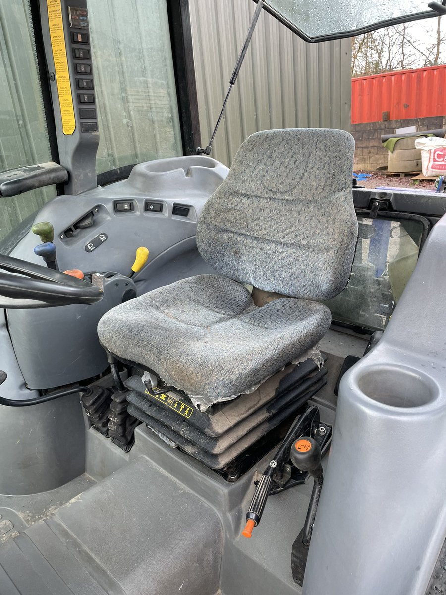 New Holland TN 60 Tractor for sale. 
Year 2004/05 
1300hrs used very little in excellent condition. 
£11000 plus Vat 
Contact if interested.