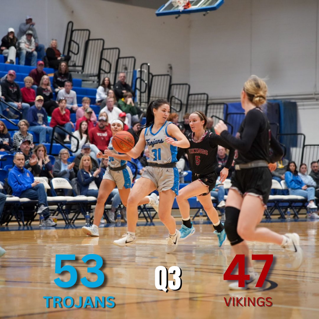 dakotastate_wbb's tweet image. 📣Q3 Update from the Fieldhouse‼️

#30 Cierra Watkins opens the quarter with a 4 point power play, assisted by #21 Angela Slattery.

#fastfreefun #TrojanNation