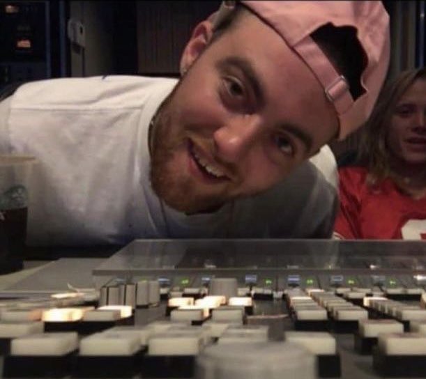 daily pic of mac🎈 (@malcompicsdaily) on Twitter photo 
