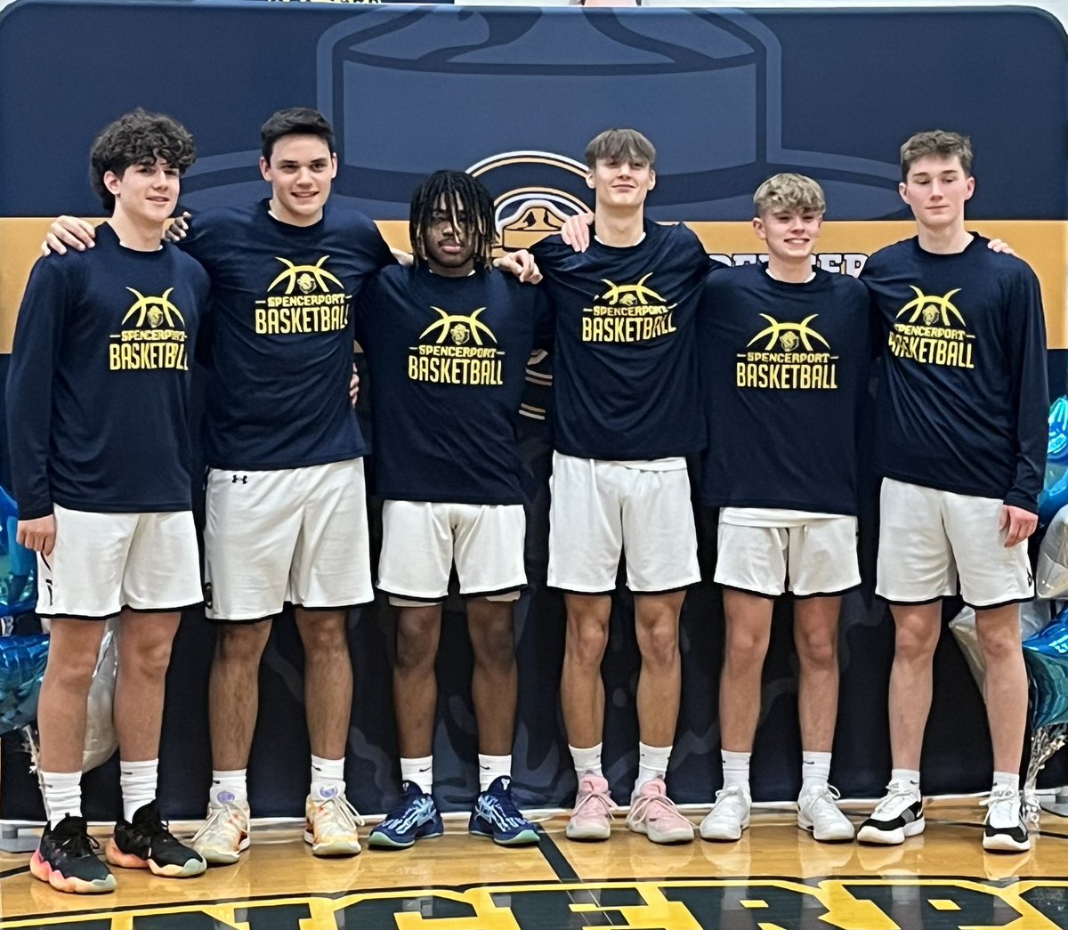 Spencerport falls in Class AA2 Sectionals to Monroe 63-57.  Thank you seniors for a great season!
#RangerPride