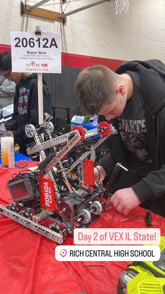 Day 2! Almost to alliance selection, wish us luck! ⚙️🔥 #blazinbots #sd206