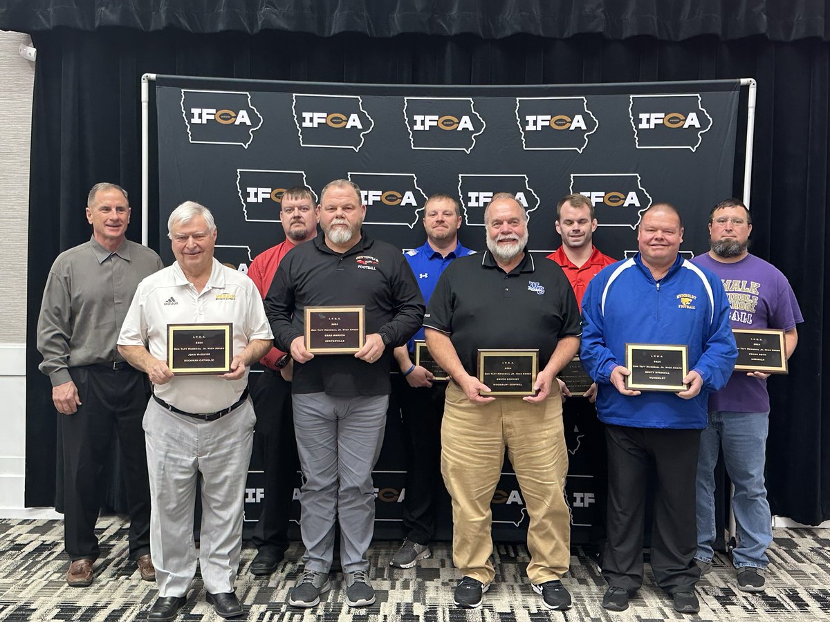 Congratulations to Humboldt Junior High football coach Scott Birdsell on being selected as an <a href="/IFBCA/">Iowa Football Coaches Assocation</a> Junior High Coach of the Year!