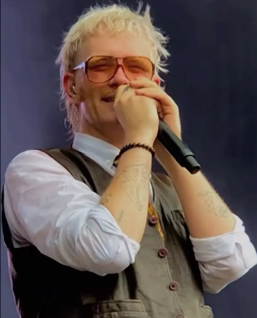 J1983ST's tweet image. They upgraded!