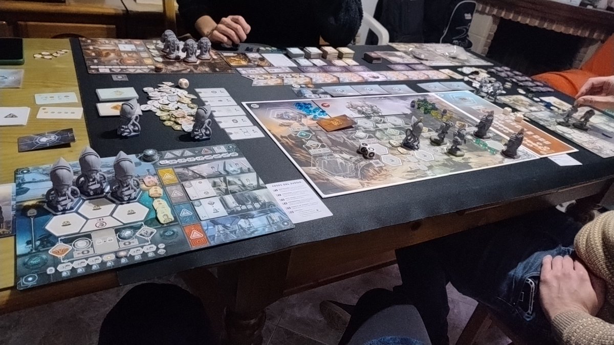 Juego a Fuego tweet media