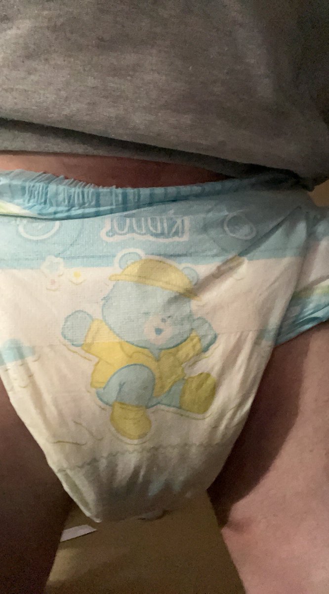 Was told I need to show X my diaper check today.  Please don’t tell no one I’m wet so I don’t get made fun of. 

#padded #abdlboy #abdlbabyboy #Diaperboys #diaperboy