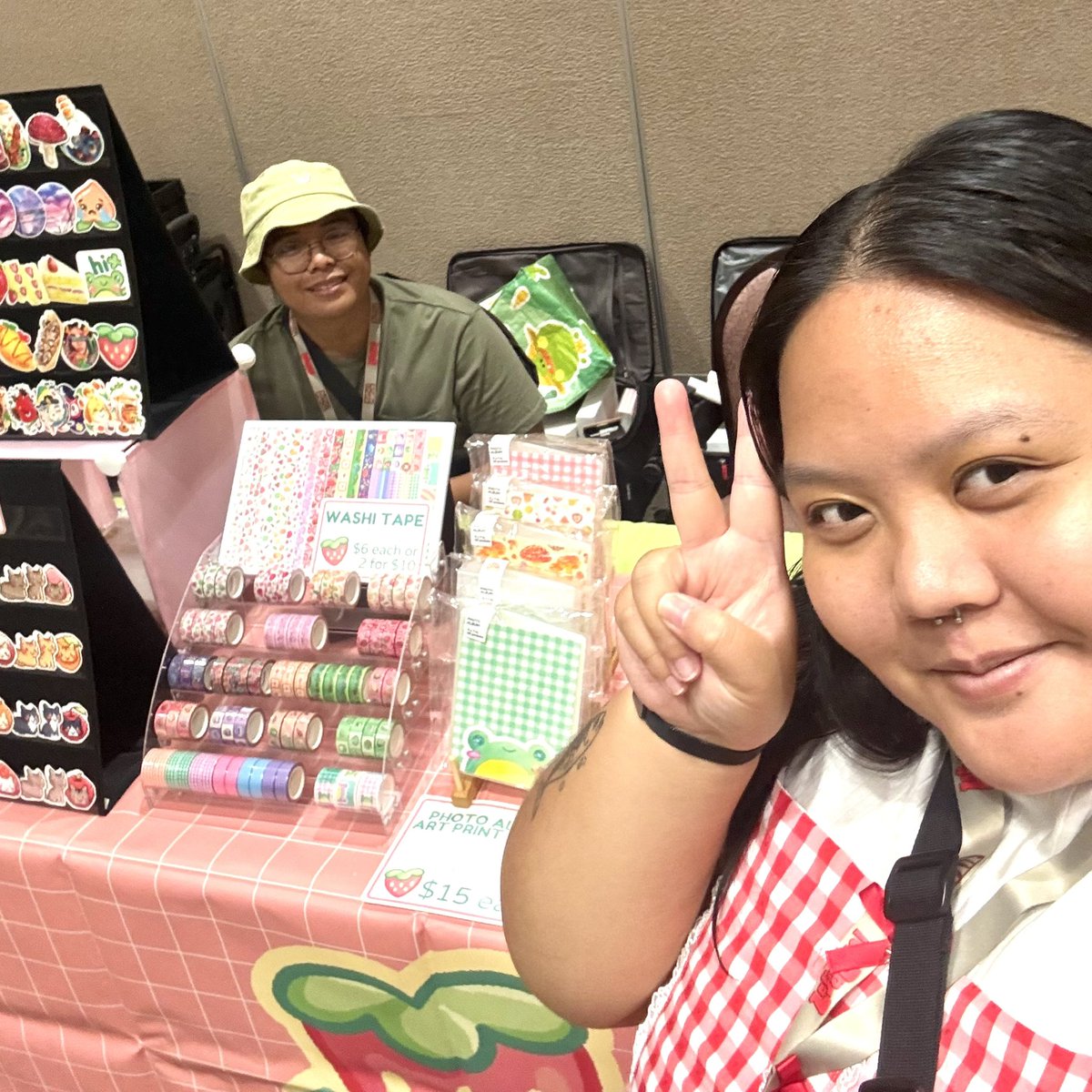 First event of the year!! Visit us at Hawaii Pin Fair today from 10-3 🥰✨