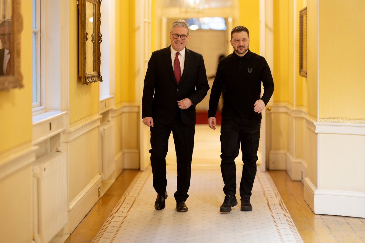 Keir Starmer (@keir_starmer) on Twitter photo It was an honour to welcome <a href="/ZelenskyyUa/">Volodymyr Zelenskyy / Володимир Зеленський</a> to Downing Street and reiterate my unwavering support for Ukraine.
I am determined to find a path that ends Russia's illegal war and ensures a just and lasting peace that secures Ukraine’s future sovereignty and security.
Slava Ukraini. It was an honour to welcome <a href="/ZelenskyyUa/">Volodymyr Zelenskyy / Володимир Зеленський</a> to Downing Street and reiterate my unwavering support for Ukraine.
I am determined to find a path that ends Russia's illegal war and ensures a just and lasting peace that secures Ukraine’s future sovereignty and security.
Slava Ukraini.