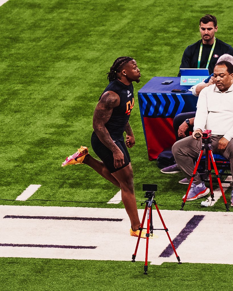 TexasTechFB's tweet photo. Tahj Time in Indy ⌚️ https://t.co/nzWLBeNZtu