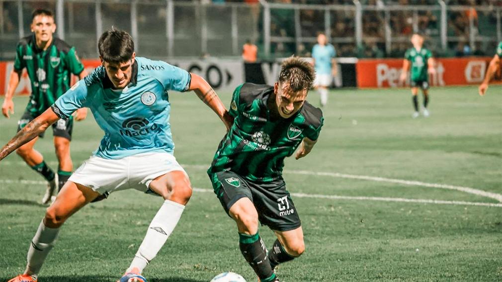 AleBenvegnu's tweet photo. Otra preocupante derrota de @Belgrano ante San Martín por 3 a 1.
El primer triunfo del equipo sanjuanino, hizo 3 goles cuando había convertido tan solo uno.
Mal en la pelota parada, #Meriano NO ES LATERAL.
#Zielinski tiene mucho que trabajar y cambiar. https://t.co/S40y7yFrmH