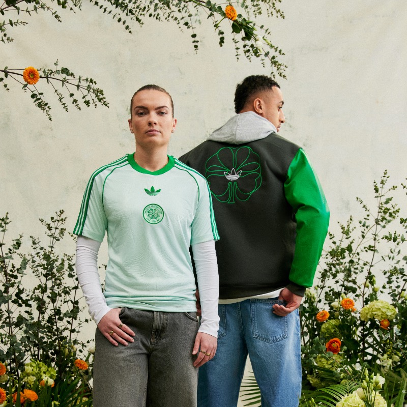 CelticFC's tweet photo. Celebrating the club’s Irish roots and modern day connection...

adidas Originals x #CelticFC #IrishOrigins on sale now 🍀