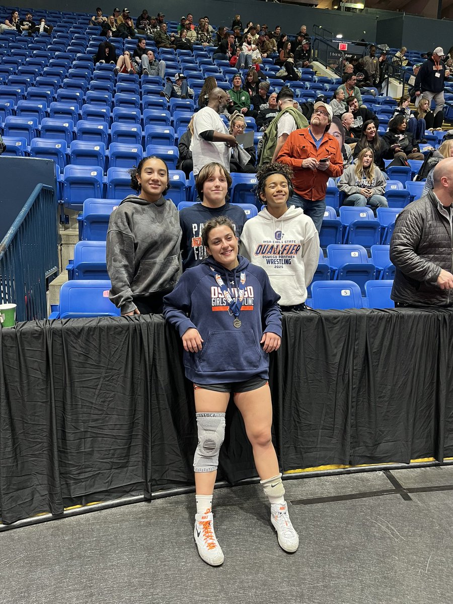 Oswego HS Wrestling tweet media