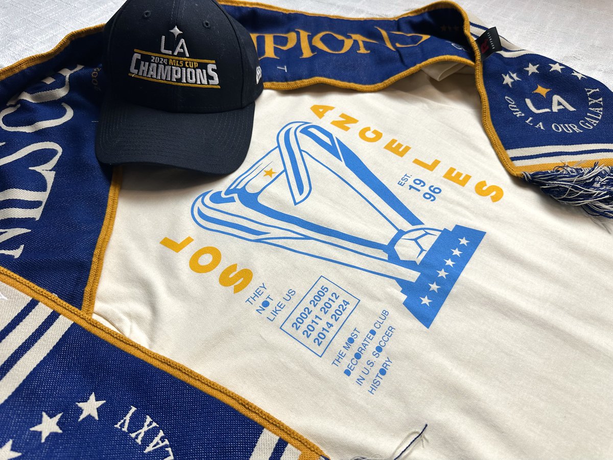 GOutpost1996's tweet photo. Hello #LAGalaxy fam! Happy to introduce the latest release on the shop, the "They Not like us Tee" which celebrates the clubs 6 stars, further separating itself from everyone else in the league and in the city. 

Stop by the store and grab yours today!
https://t.co/M9TBA3xLfW https://t.co/8OUrXdljjS
