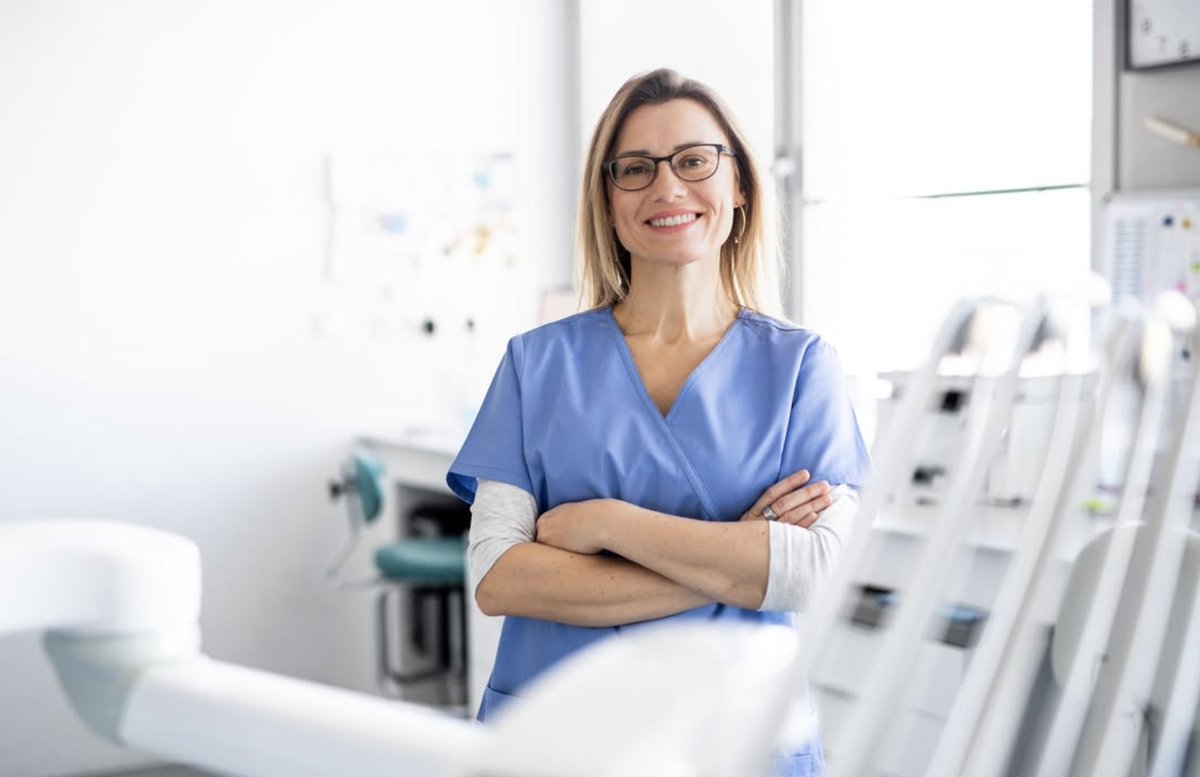 OntarioODHA's tweet photo. Happy Dental Assistants Recognition Week (March 2-8)! Thank you for your hard work and dedication to keeping smiles healthy and bright. You play a crucial role in the oral health care team, and your knowledge, skills, and passion for oral health make a huge difference every day. https://t.co/VB1YtFYCle