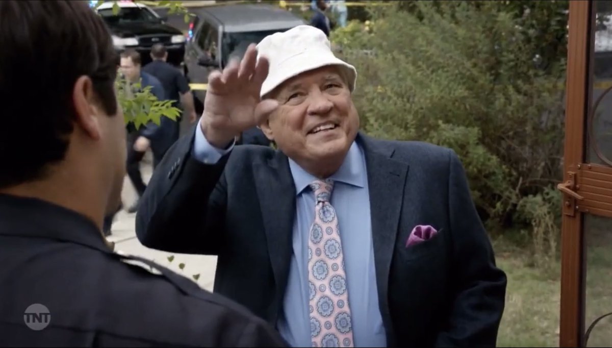DHPLover's tweet photo. #OTD in 2017:

Provenza: “Oh. Hello.”

#MajorCrimes #ClearedHistory https://t.co/i6WYUzr4xX