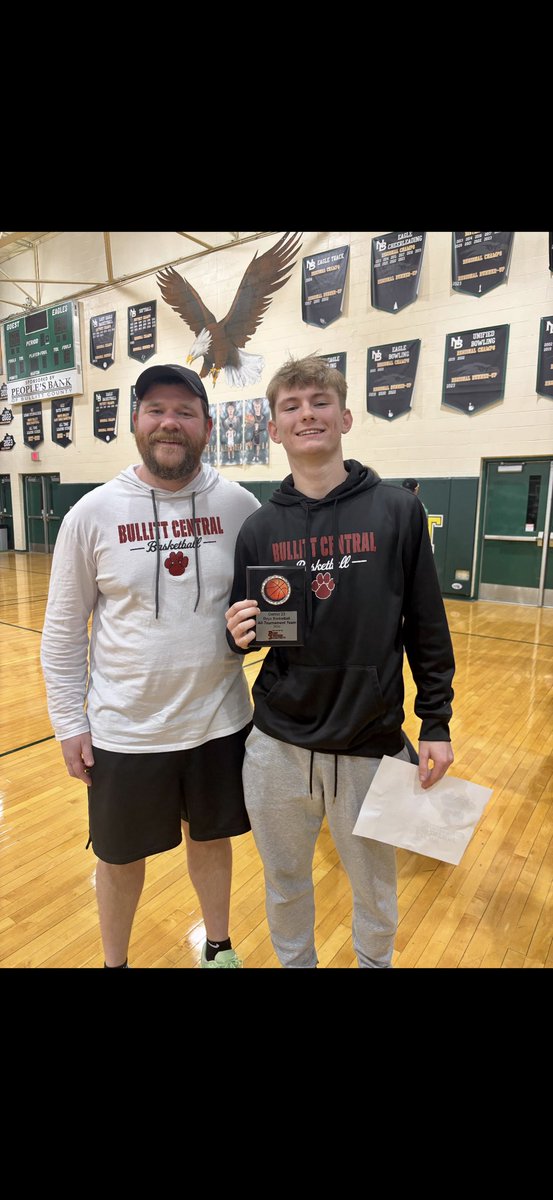 Congrats to <a href="/AJ_LEE2027/">AJ Lee</a>. 2nd team all region and all district tournament team as a sophomore. Keep working kid, proud of you!