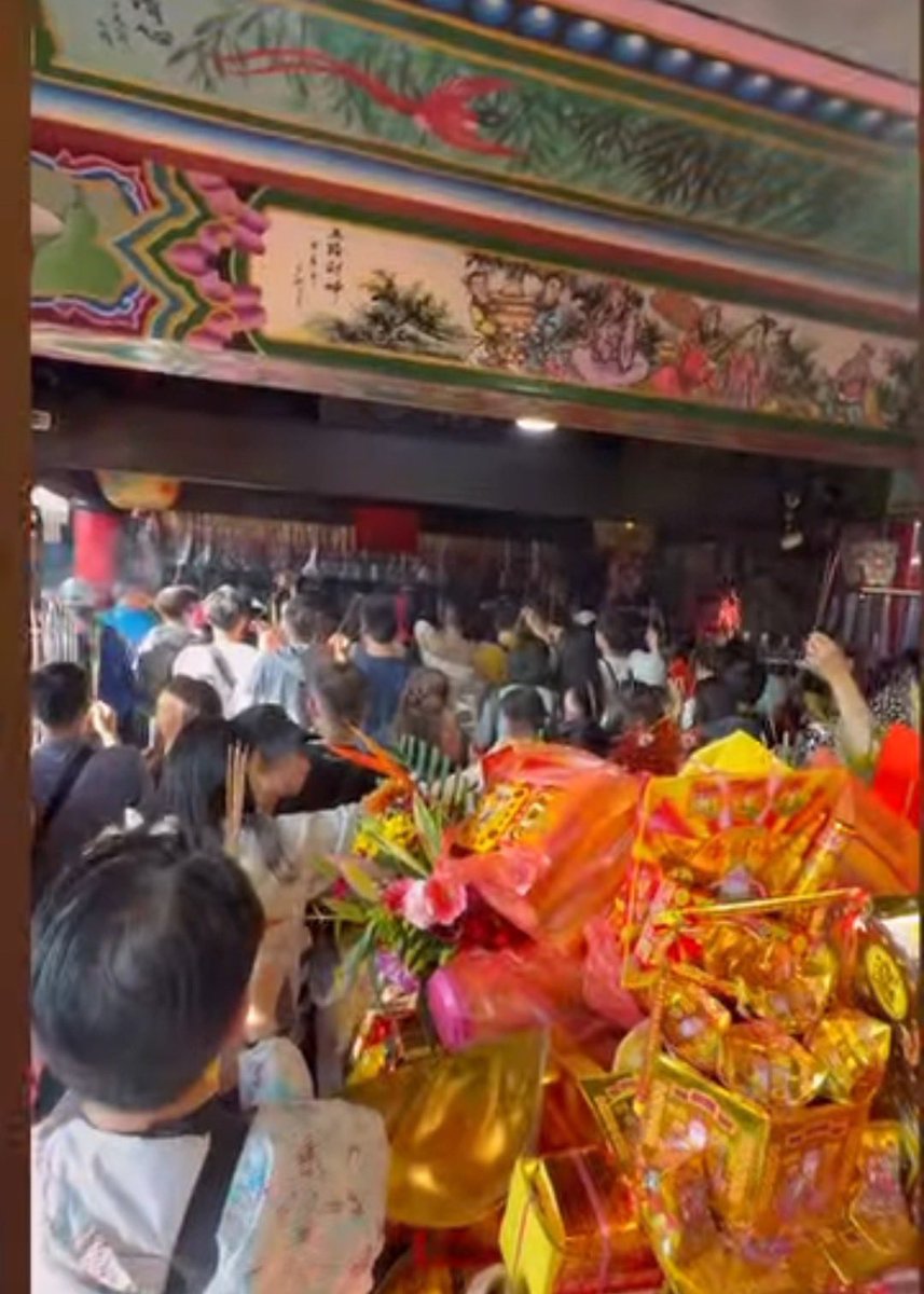 紫南宮的人時候多到爆炸😩