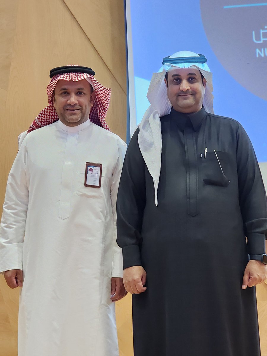 Bander_Albagawi's tweet image. بدعوة كريمة من كلية #التمريض بجامعة القصيم @QassimUniv1
تشرفت بتقديم الدورة التأهيلية لاختبار الرخصة المهنية للتمريض #SNLE 
أتقدم بخالص الشكر والتقدير لسعادة عميدة الكلية د. أشواق الشريدة وسعادة د. إبراهيم الأصقه على حسن التنظيم والتجهيز لتحقيق الدورة أهدافها. كما أشكر الحضور من…