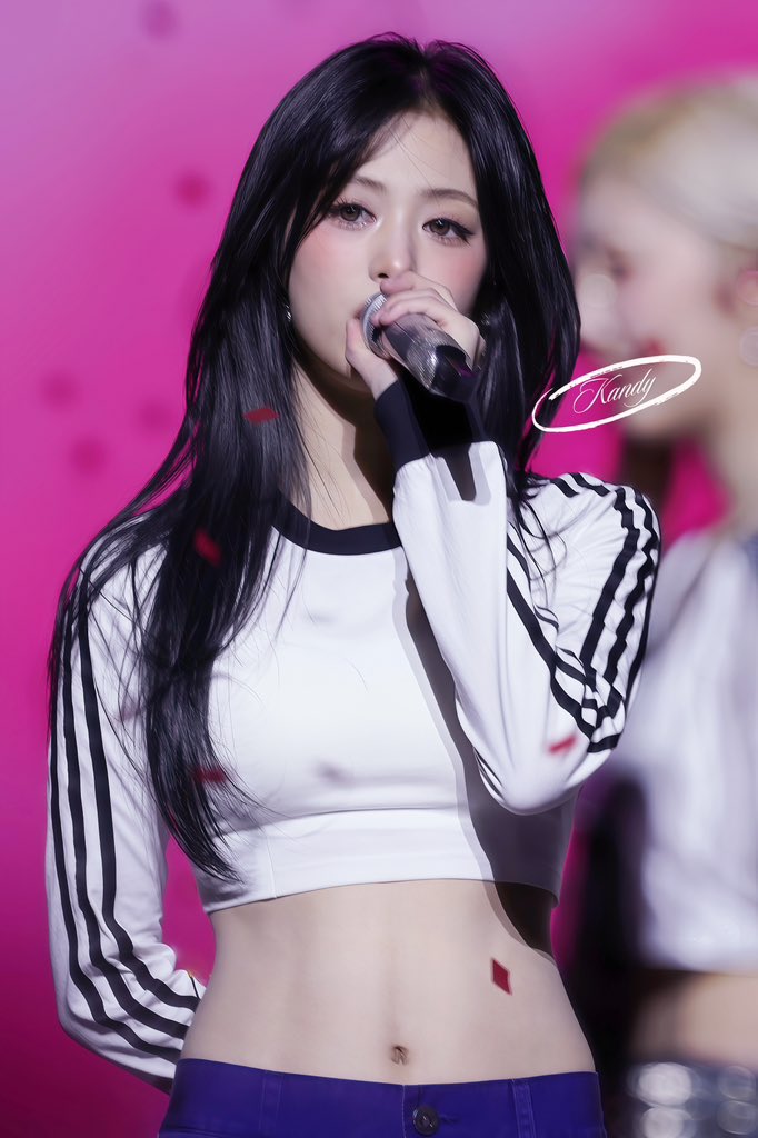 ahyeon tweet media