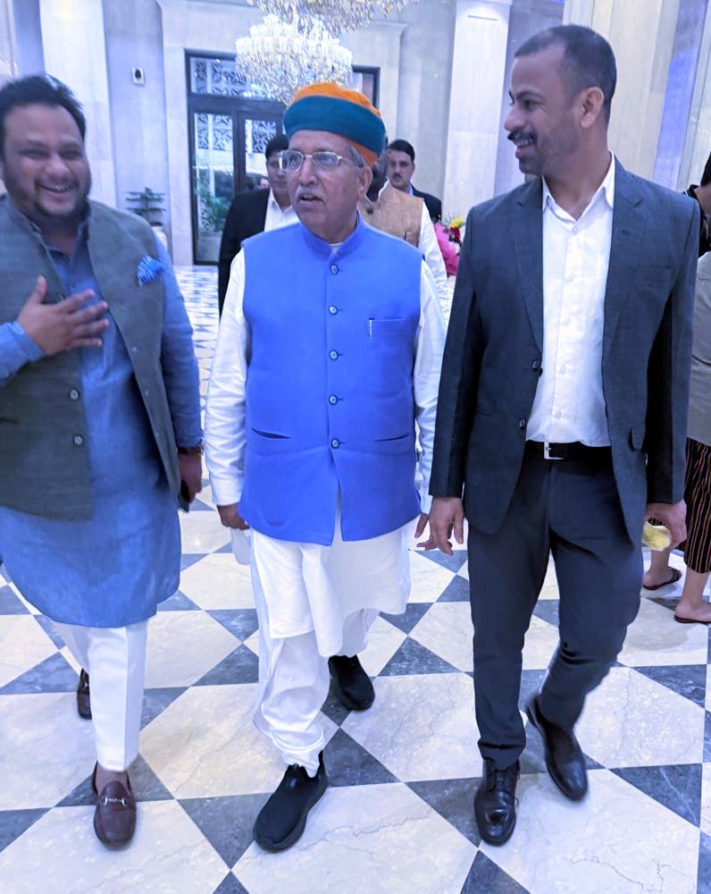 AdvLalitKumar5's tweet image. Some glimpses from last night, where I had the privilege of meeting some great personalities. Inspiring conversations, deep discussions and memorable moments that will forever remain in my heart and mind.