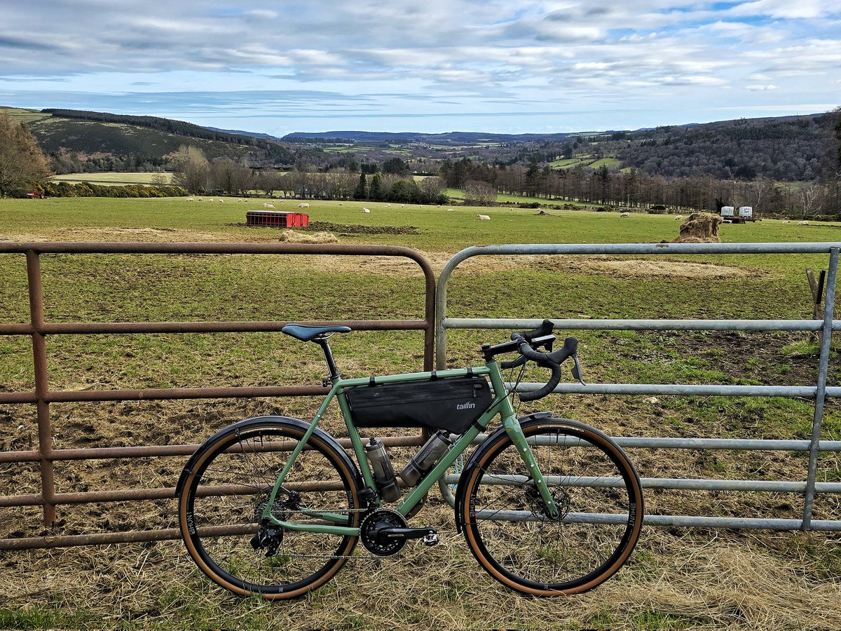 Mark_Hand tweet media