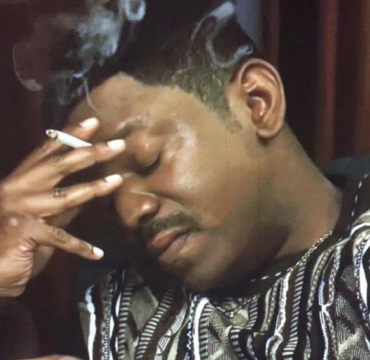 Я в твітер детоксі на час сесії, але все одно заходжу раз на кілька годин, лайкаю 50 твітів підряд про помаранчевого виблядка і то шо за нас треба впрагатись, виходжу, 🔁