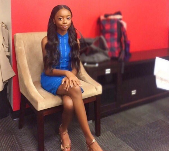 AzealiaNews's tweet photo. Azealia Banks recreating the Skai Jackson meme on the same chair was too funny https://t.co/o9hdFzifXK