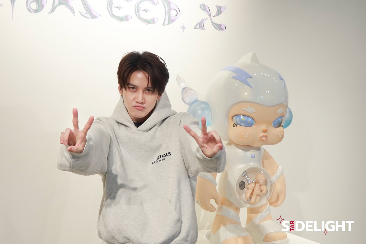 StarDelight_ent's tweet photo. “กอล์ฟ พิชญะ” เปิดตัว Exhibition ครั้งแรก กับคอลเลคชั่น STARSEED.X EP1 1st ENCOUTER
เข้าชมกันได้ที่ Stree Star Gallery อ่อนนุช
#GolfPichaya #กอล์ฟพิชญะ
#StreetStargallery #UrbanArt
#Starseedx #FirstEncounter
#GolfPichaya #กอล์ฟพิชญะ
#ArtofSharing #Artisforeveryone https://t.co/FPM70t0Fvs