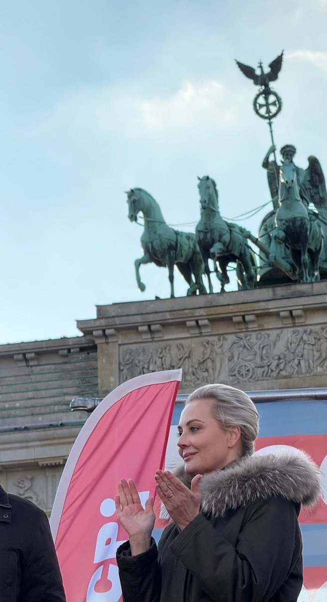 Yulia Navalnaya tweet media