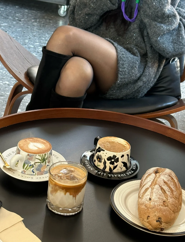 xiaoxiao454665's tweet photo. 对方与你发起咖啡共享☕️有偶遇的吗? https://t.co/N3GDKWacIJ