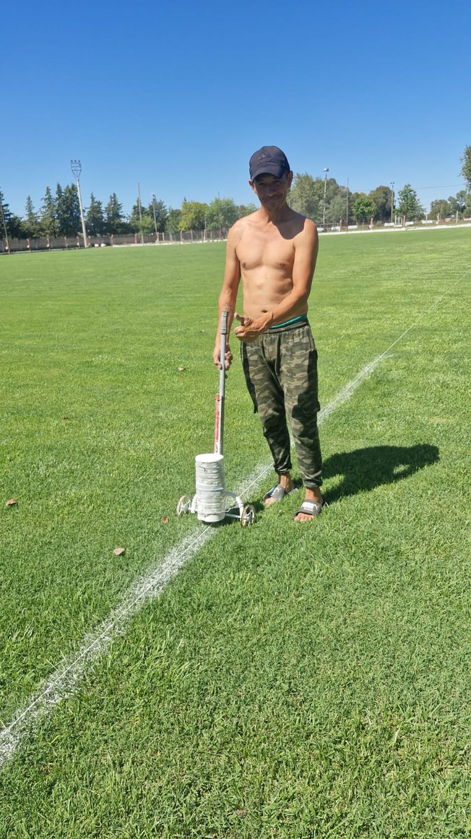huracandeguatra's tweet photo. Poniendo a punto la cancha! https://t.co/NuJhhnjzqi