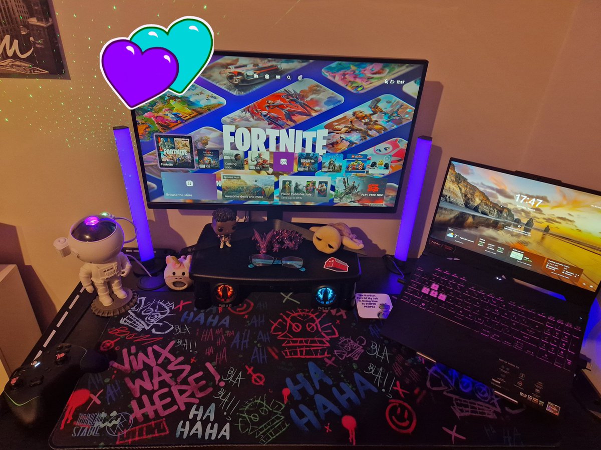 Rachel_aka_Rae's tweet image. It's here!!!! Powders Madness Desk Pad from @technicalystabl !! How stunning is this! #OBSESSED #TechnicallyStable #iloveit #deskpads #justperfect 💜💙

10% off using code RAERAE 🥰😘