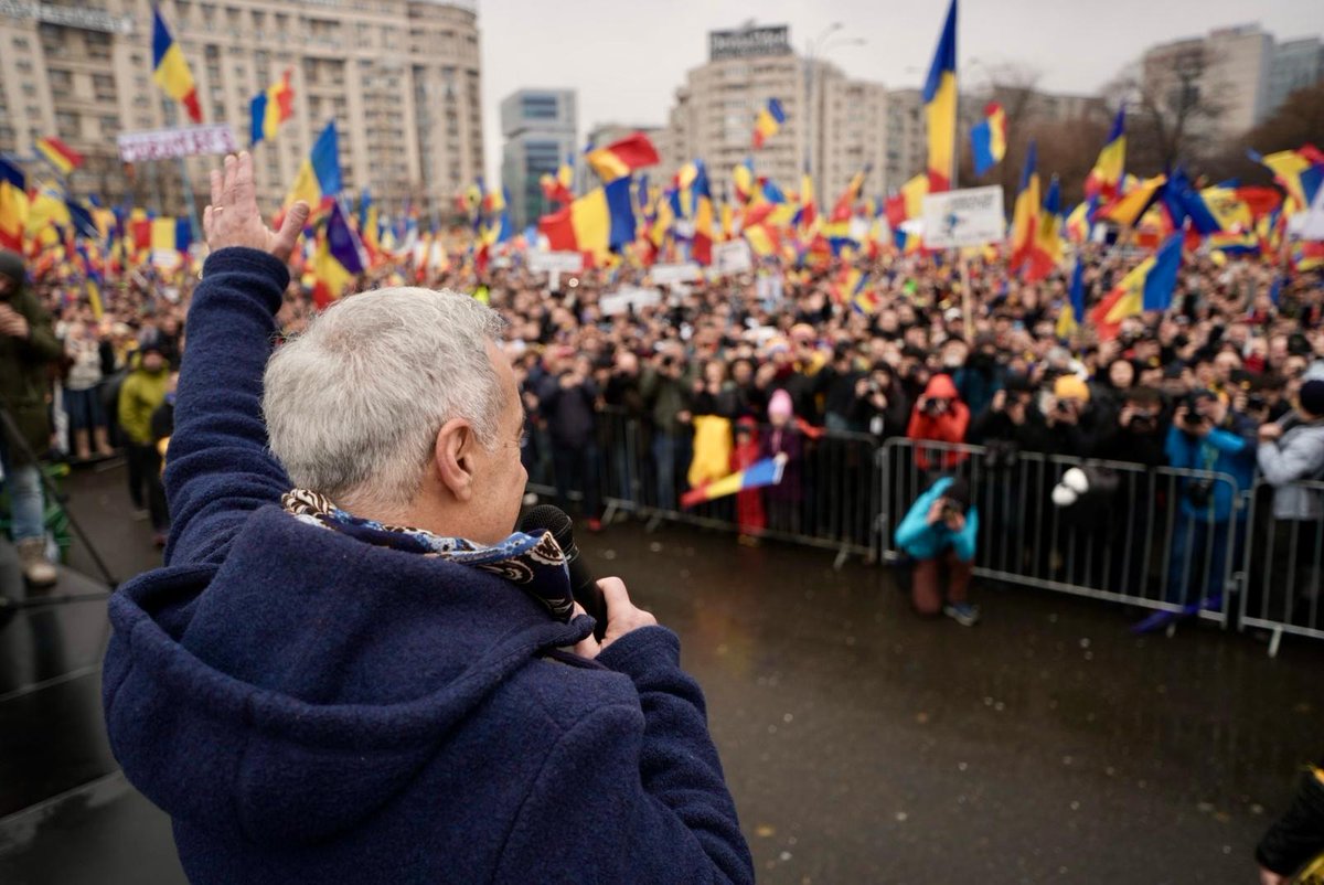We are the people! We hold the power! In Romania and Europe, democracy is the only thing that matters! Only democracy and peace should matter, not the interests of corrupt politicians! We will not fall again into the dark night of dictatorship.

We will not perish; we will not