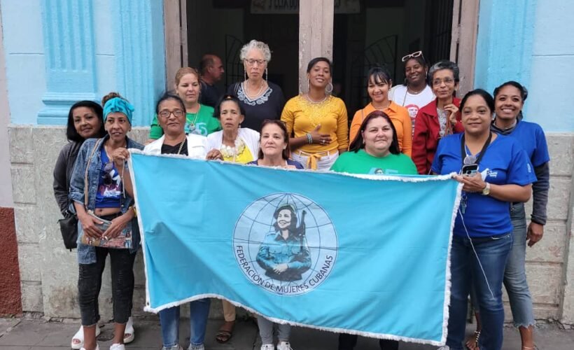 Desde la <a href="/FMC_Cuba/">FMC de Cuba</a> en #Matanzas se ha trabajado en la incorporación de jóvenes al estudio y empleo, el acompañamiento a las víctimas de violencia a través de consejerías municipales y los intercambios sobre género y educación sexual.

En #PeriodicoGiron:
giron.cu/2025/02/27/muj…