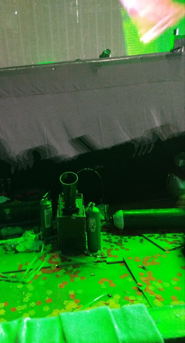 Thv4tae's tweet image. #WALK_THE_LINE_IN_BULACAN