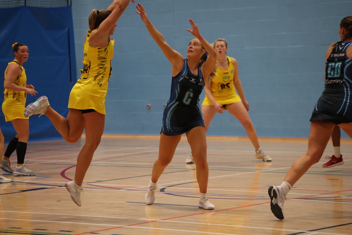 <a href="/PanthersNball/">Birmingham Panthers Netball</a> <a href="/thundernetball/">Manchester Thunder</a> Q2 <a href="/PanthersNball/">Birmingham Panthers Netball</a>  23  -  22   <a href="/thundernetball/">Manchester Thunder</a>
