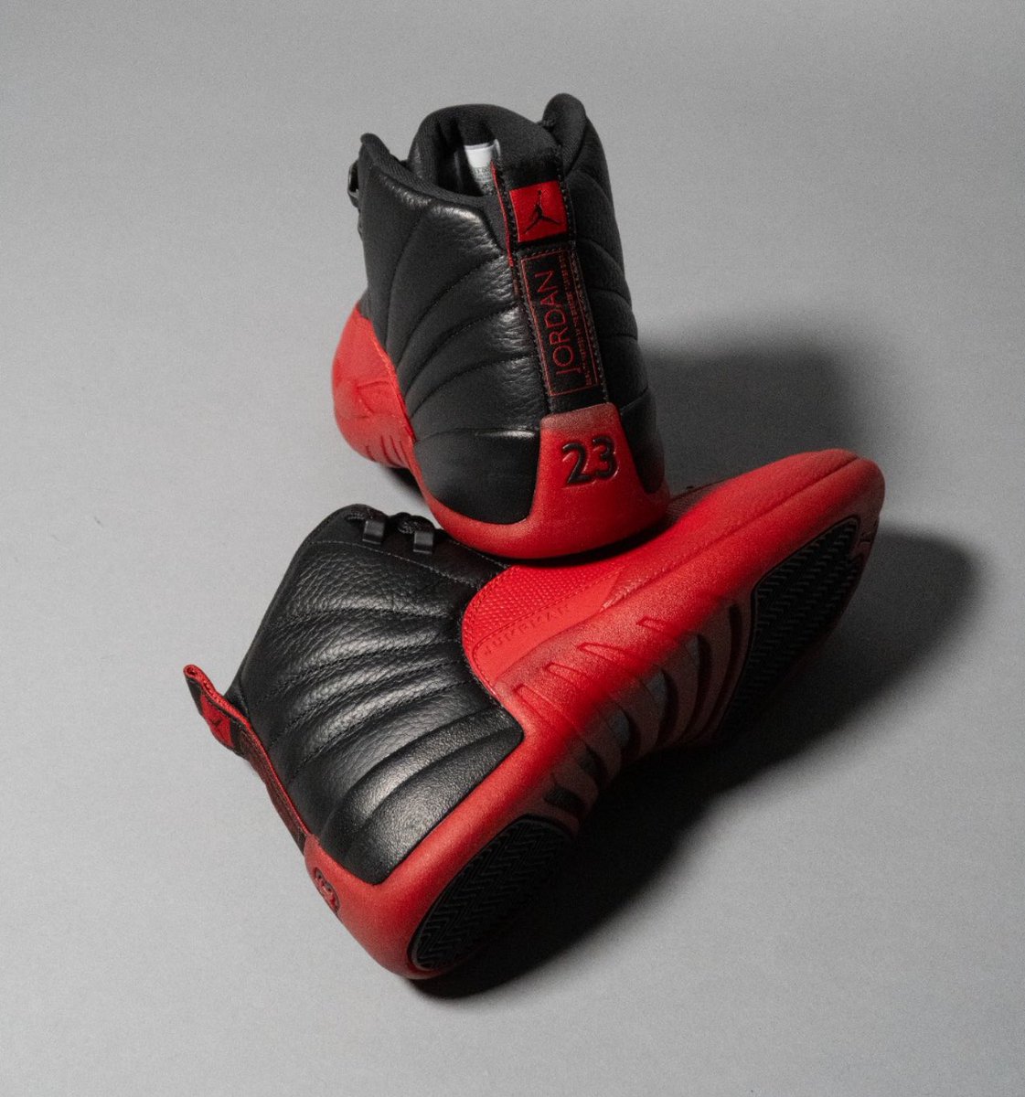 JustFreshKicks tweet media