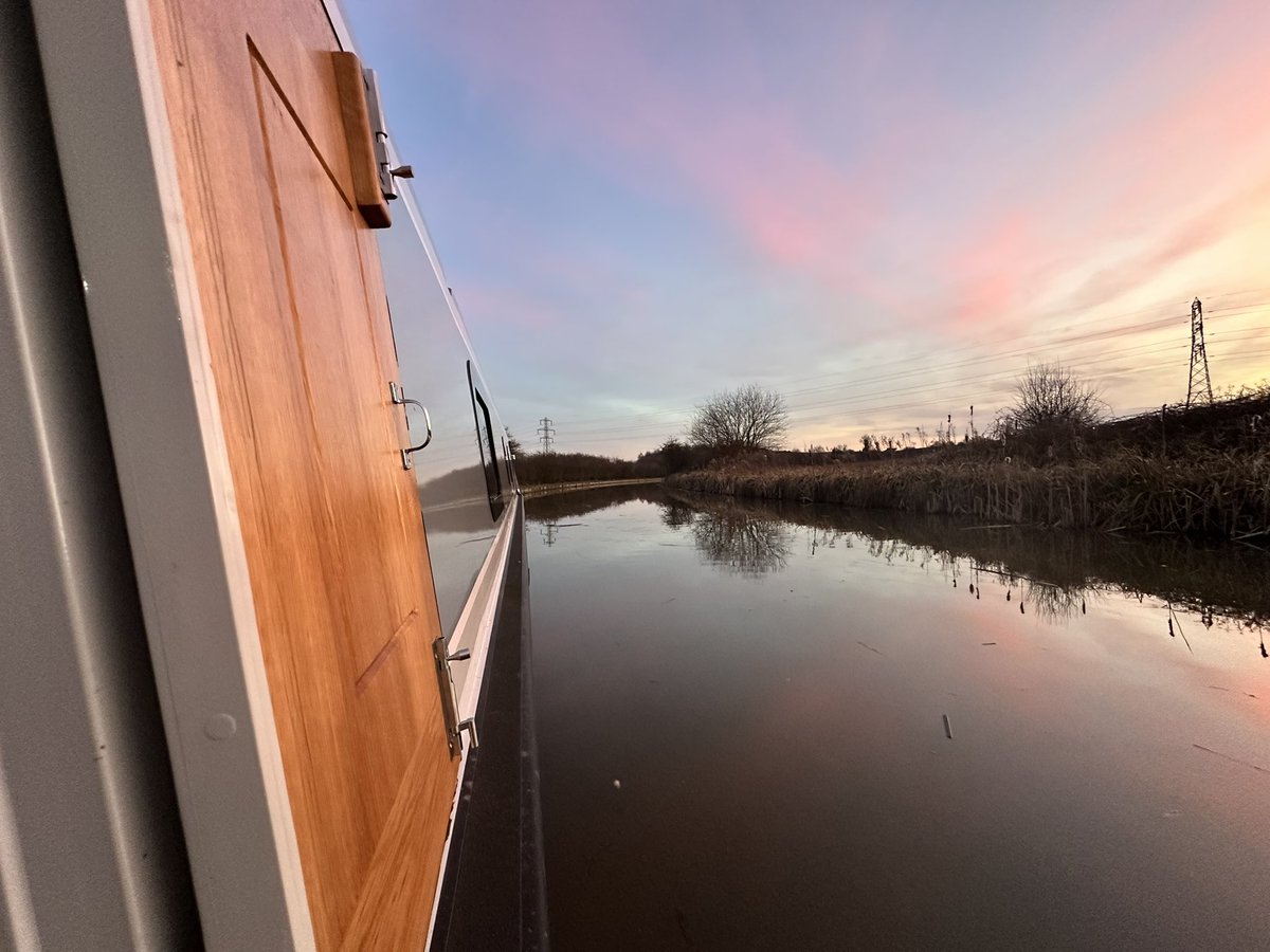 Home for the night #boatsthattweet