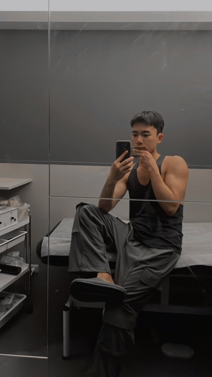 3月份除毛提醒
夏天要回歸了趕快來找我除草✨