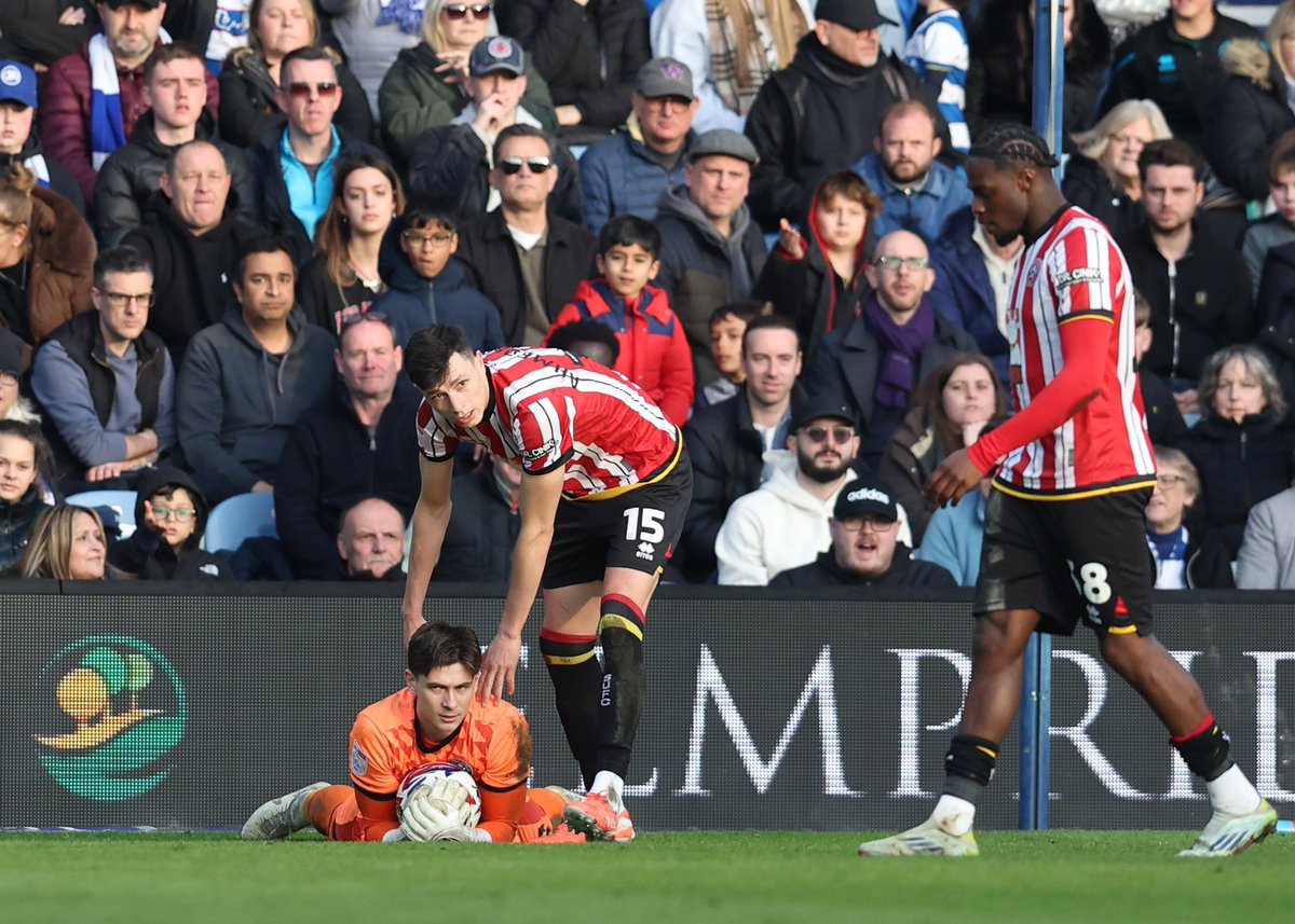 100th game for the Blades. I’m very proud of this achievement and grateful for being a part of this amazing club. 

Time goes fast, that’s why it’s important to really enjoy days like this. Putting in the hard work to later enjoy the 3 points! Thank you Blades family ⚔️❤️