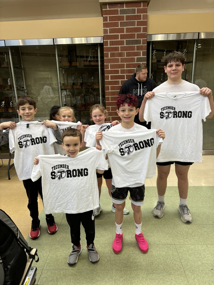 TecumsehStrong's tweet photo. We had a great morning at breakfast club with lots of kids in the gym!! 

There will be NO breakfast club next weekend (3/8) but we will be back the following weekend (3/15) for our last breakfast club! Bring a friend, we can’t wait to see you!!

#tecumsehstrong #familyon3 https://t.co/P9vu23kud9