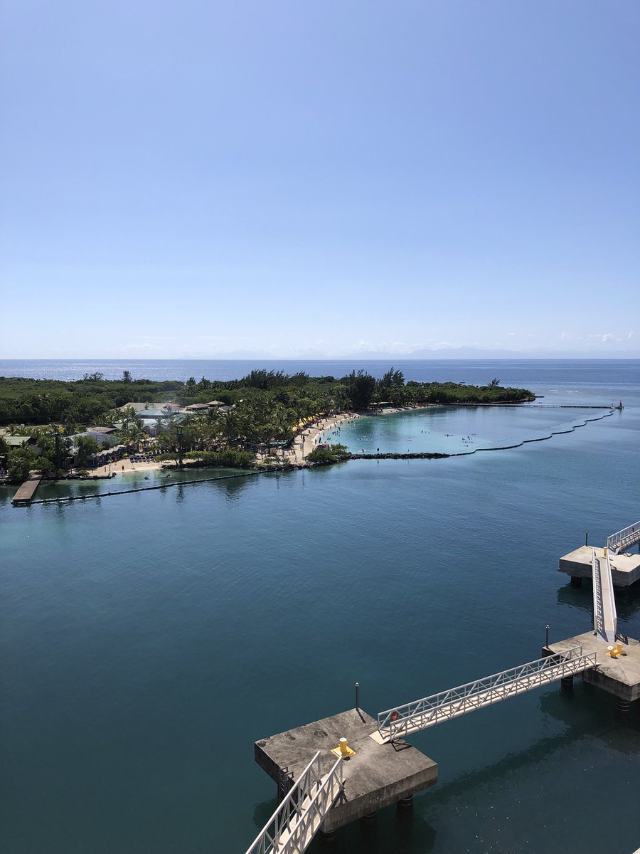 TrepidTravelers's tweet photo. @PrincessCruises Well, I would have to agree. #RegalPrincess https://t.co/Ssw4Zmcegf